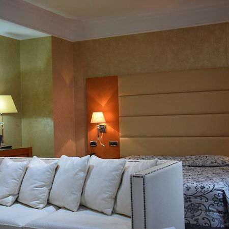 פרוג'ה Hotel Perusia מראה חיצוני תמונה