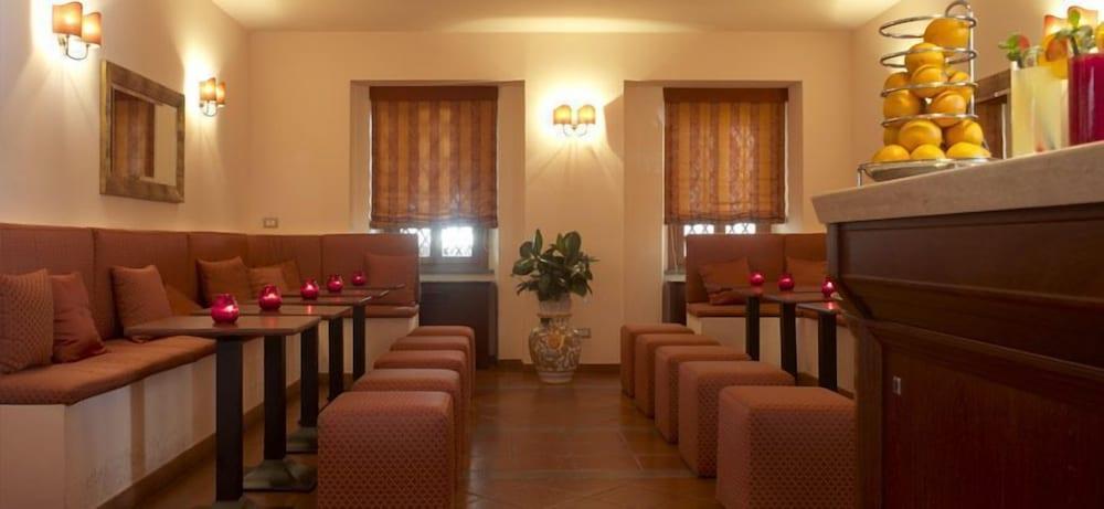 פרוג'ה Hotel Perusia מראה חיצוני תמונה